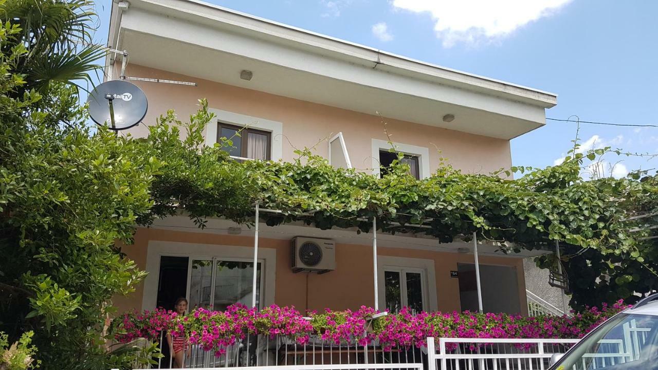 Apartmani Andela 네움 외부 사진